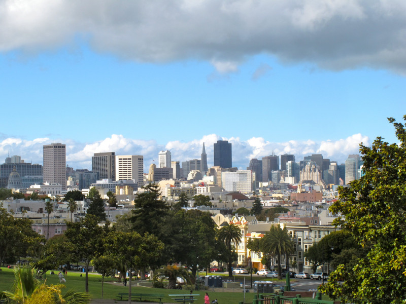 A clear and sunny sky above San Francisco